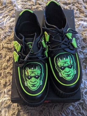Strange Cvlt Krypt Frankie Shoes Black Green NWT Size 5 Goth Halloween